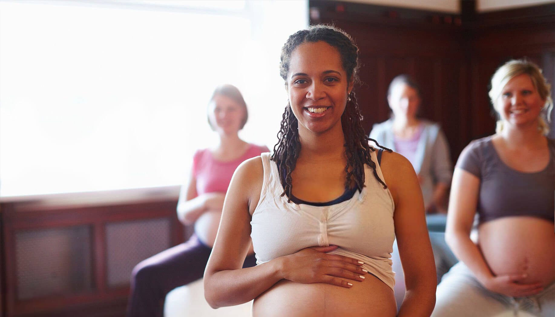 Pränatales Yoga und Gymnastik in Murten bei Family Bloom: Wohlbefinden für Schwangere